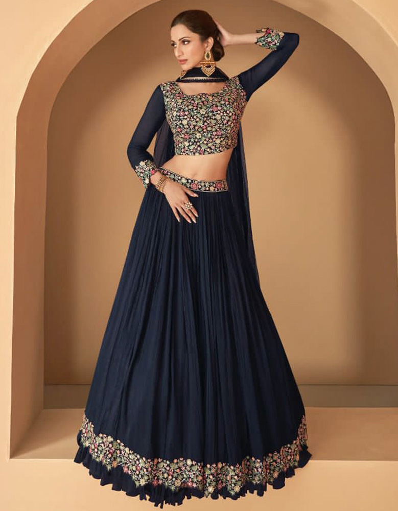 Page 10 | Indo Western Gowns For Women Online | Utsav Fashion