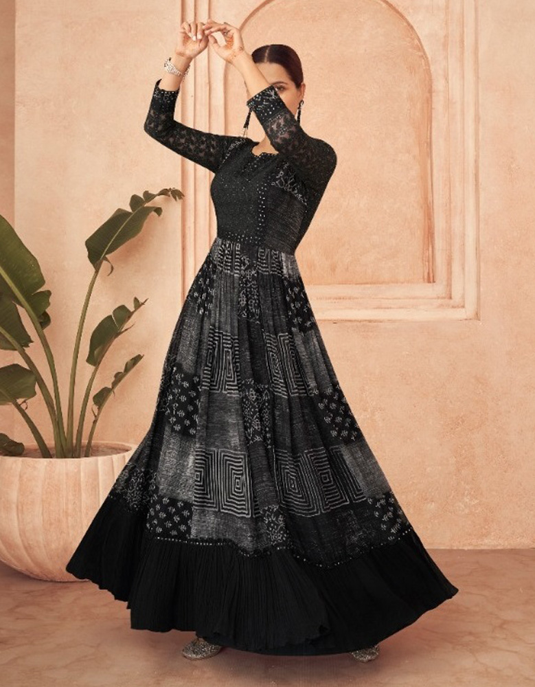 Black Net Hand Embellished Gown Design by Kanchi Khurana Couture at  Pernia's Pop Up Shop 2024