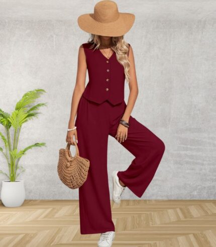 City Cool Relaxed Outfit Maroon